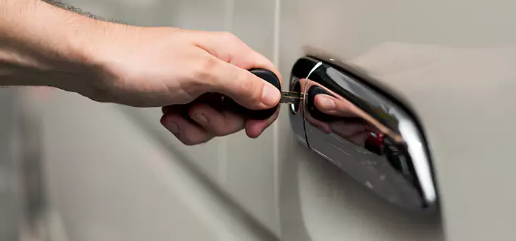 Why Choose Our Auto Locksmith Team in Oakbank, MB?